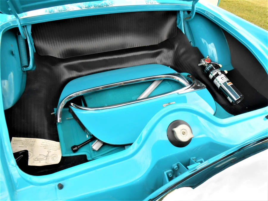 1956 Ford Thunderbird 1st Gen - Image 23 of 24