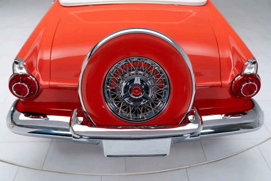 1956 Ford Thunderbird 1st Gen - Image 22 of 31