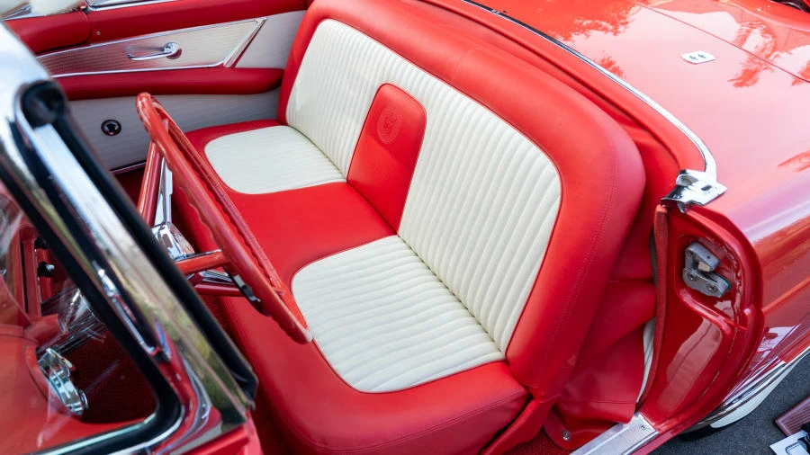 1956 Ford Thunderbird 1st Gen - Image 26 of 31
