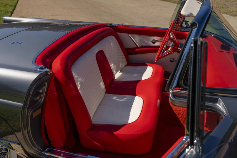 1956 Ford Thunderbird 1st Gen - Image 21 of 29