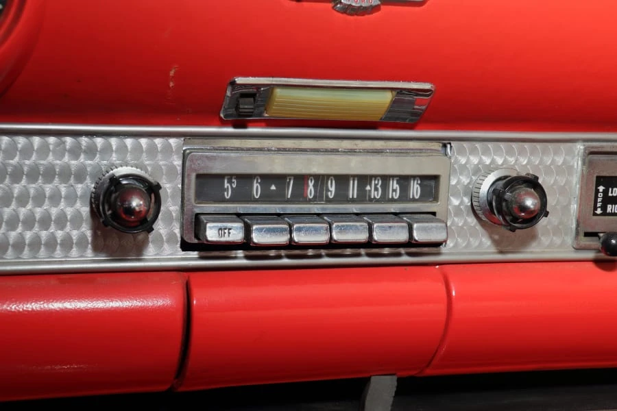 1956 Ford Thunderbird 1st Gen - Image 24 of 31