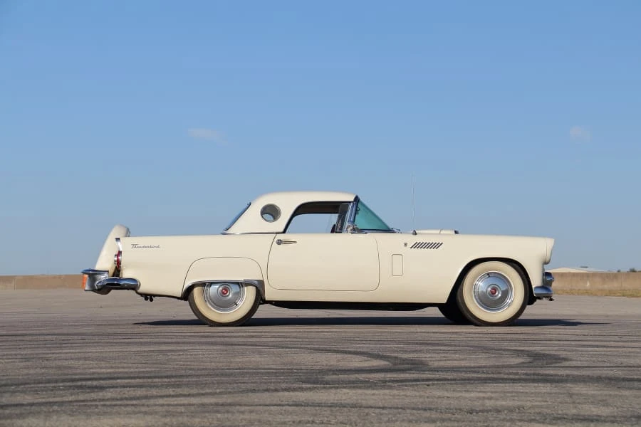1956 Ford Thunderbird 1st Gen - Image 21 of 31