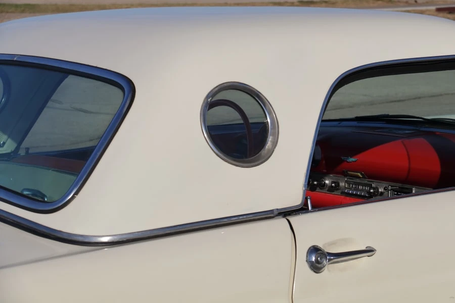 1956 Ford Thunderbird 1st Gen - Image 15 of 31