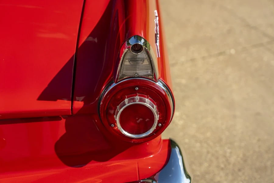 1956 Ford Thunderbird 1st Gen - Image 28 of 31