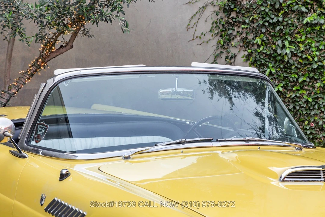 1956 Ford Thunderbird 1st Gen - Image 16 of 31