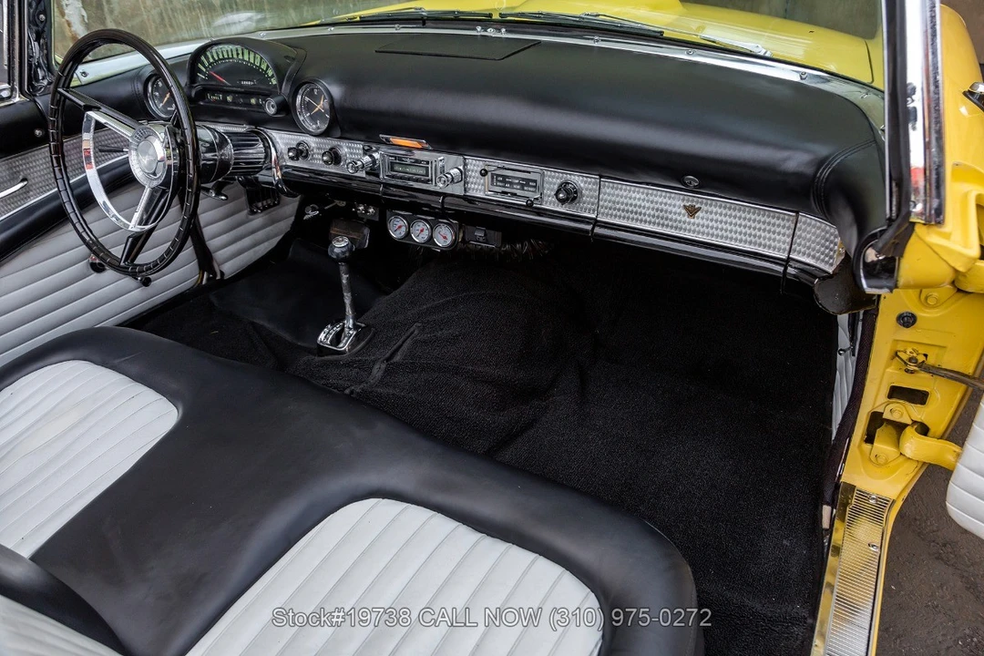1956 Ford Thunderbird 1st Gen - Image 27 of 31