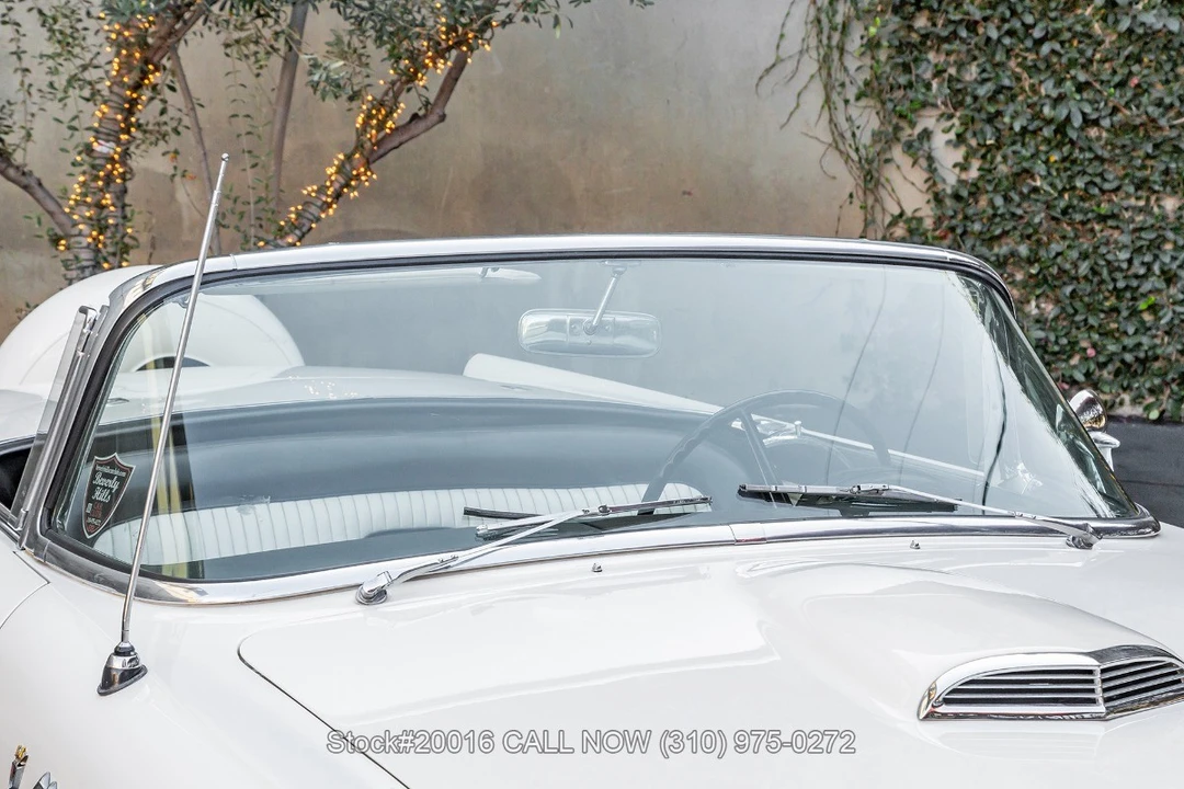 1956 Ford Thunderbird 1st Gen - Image 16 of 31