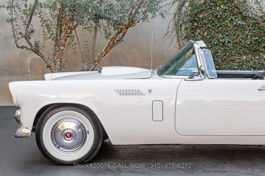 1956 Ford Thunderbird 1st Gen - Image 19 of 31