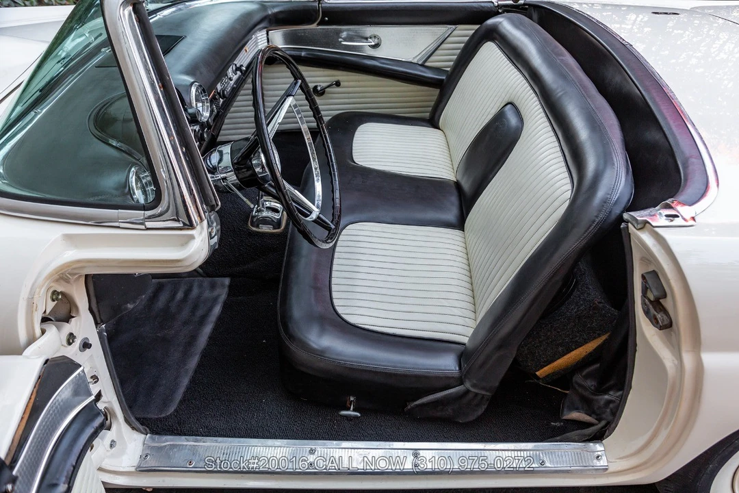 1956 Ford Thunderbird 1st Gen - Image 21 of 31