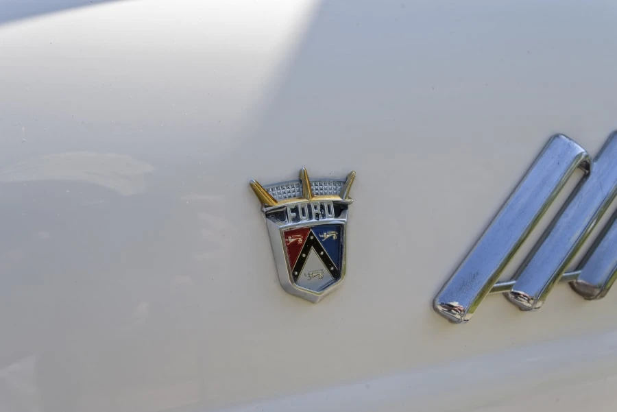 1956 Ford Thunderbird 1st Gen - Image 18 of 31