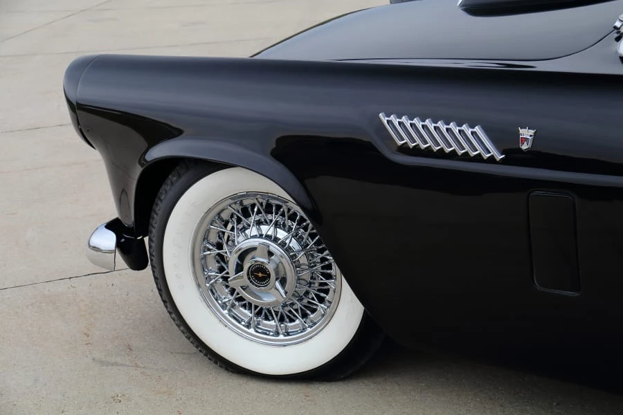 1956 Ford Thunderbird 1st Gen - Image 22 of 31