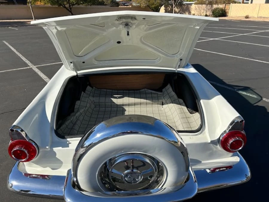 1956 Ford Thunderbird 1st Gen - Image 28 of 31