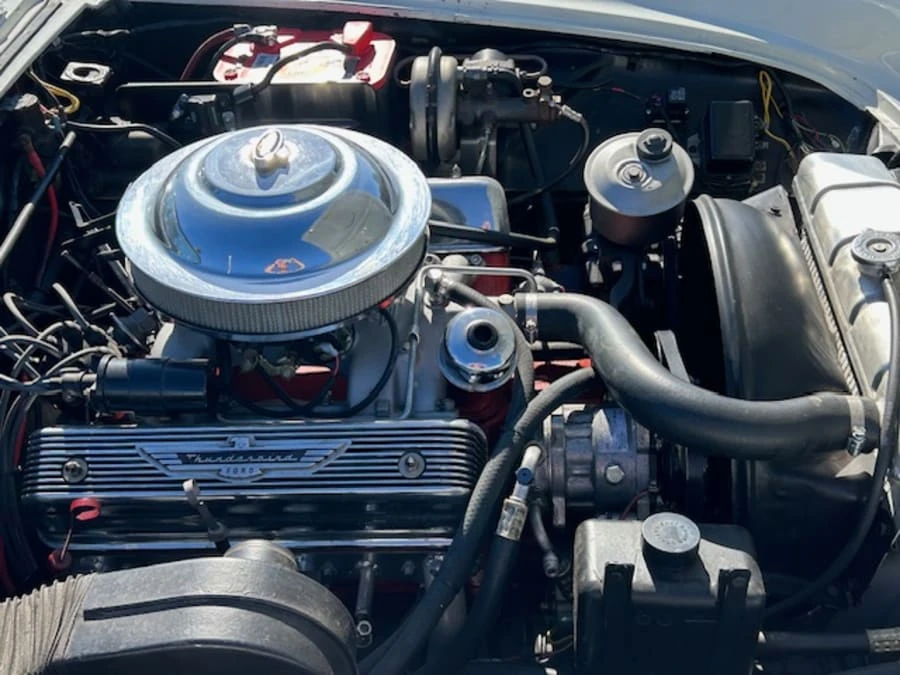 1956 Ford Thunderbird 1st Gen - Image 24 of 31