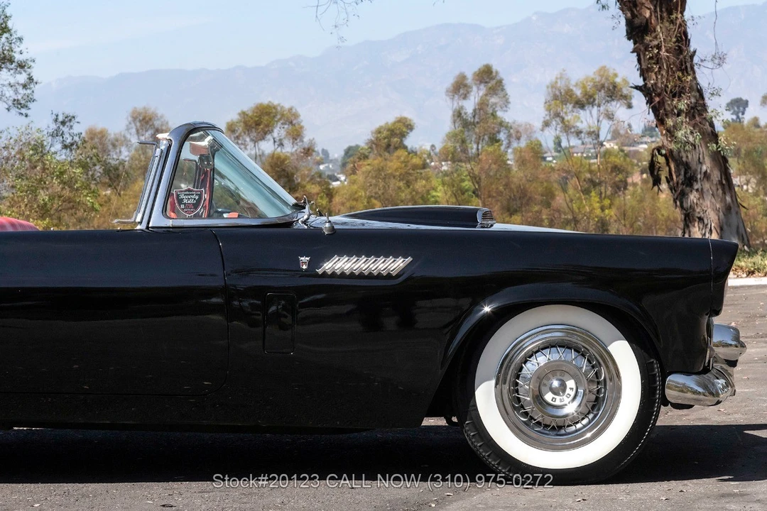 1956 Ford Thunderbird 1st Gen - Image 25 of 31