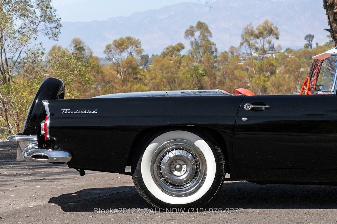 1956 Ford Thunderbird 1st Gen - Image 26 of 31