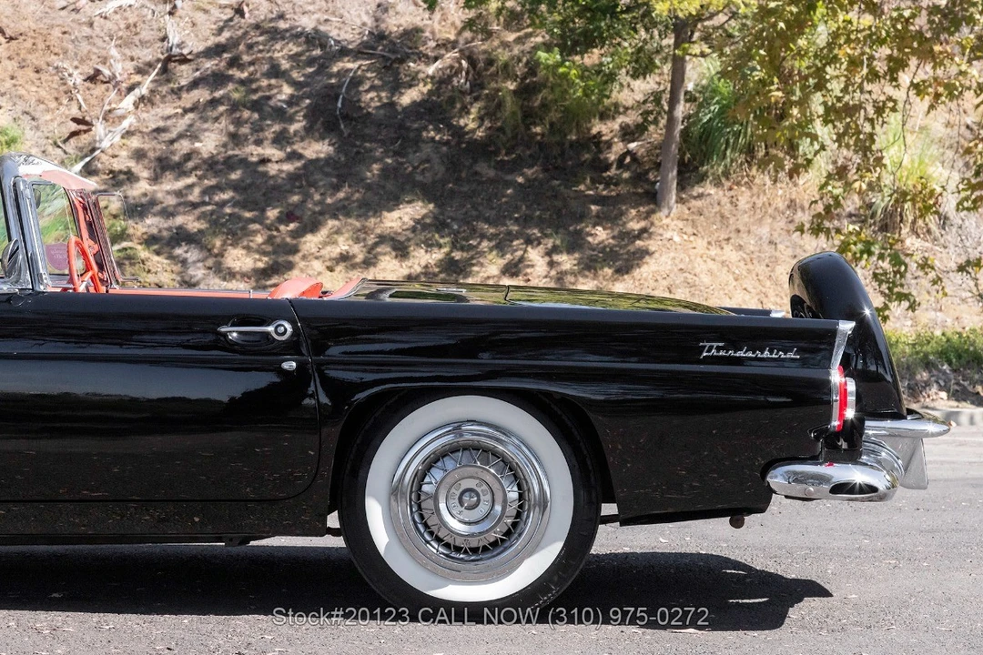 1956 Ford Thunderbird 1st Gen - Image 29 of 31