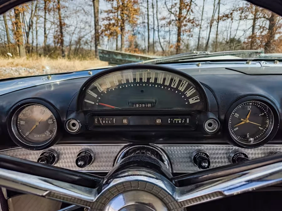 1956 Ford Thunderbird 1st Gen - Image 26 of 31