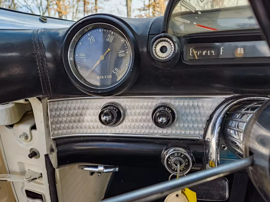 1956 Ford Thunderbird 1st Gen - Image 24 of 31