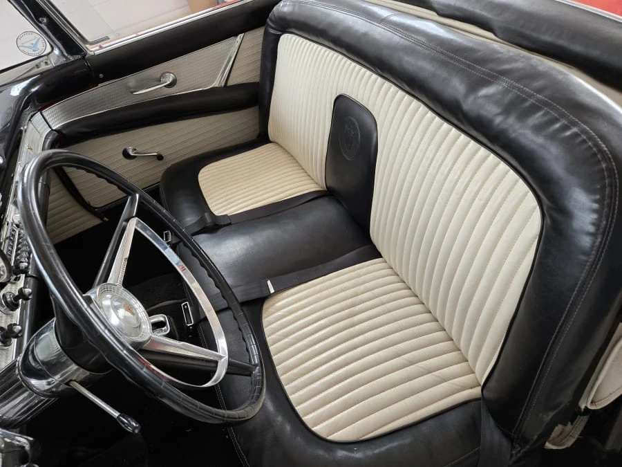 1956 Ford Thunderbird 1st Gen - Image 20 of 31