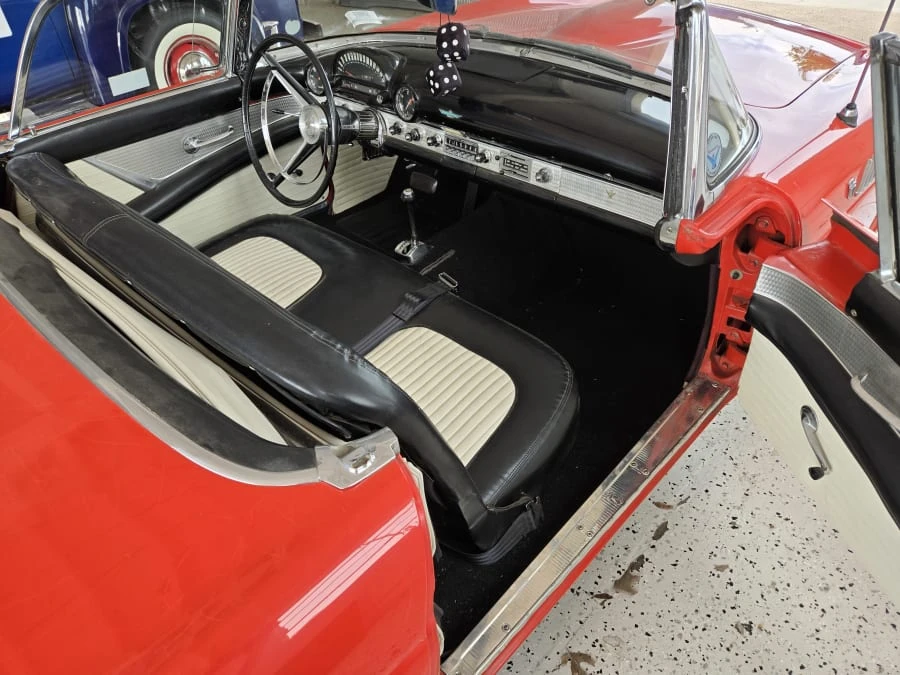 1956 Ford Thunderbird 1st Gen - Image 23 of 31