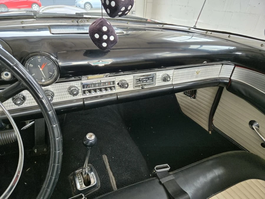 1956 Ford Thunderbird 1st Gen - Image 24 of 31