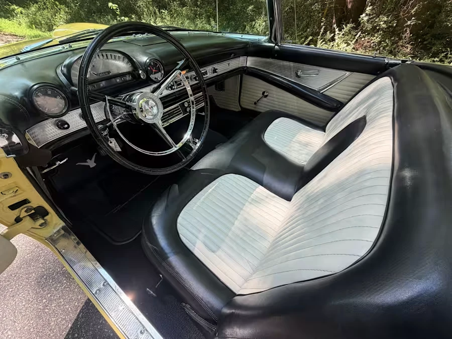 1956 Ford Thunderbird 1st Gen - Image 22 of 26