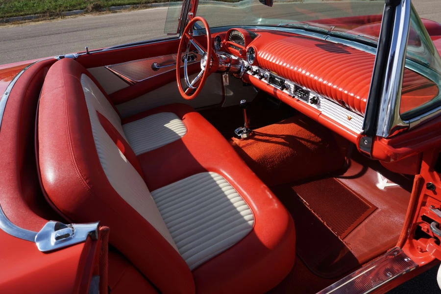 1956 Ford Thunderbird 1st Gen - Image 24 of 31