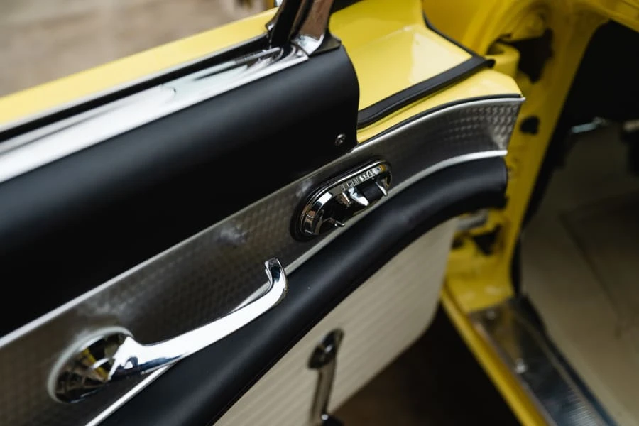 1956 Ford Thunderbird 1st Gen - Image 21 of 31