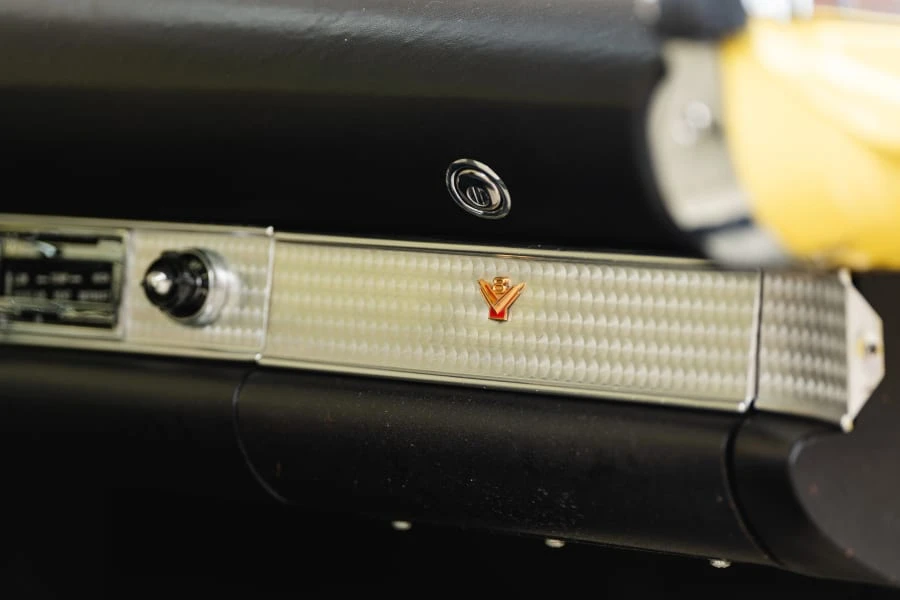 1956 Ford Thunderbird 1st Gen - Image 25 of 31