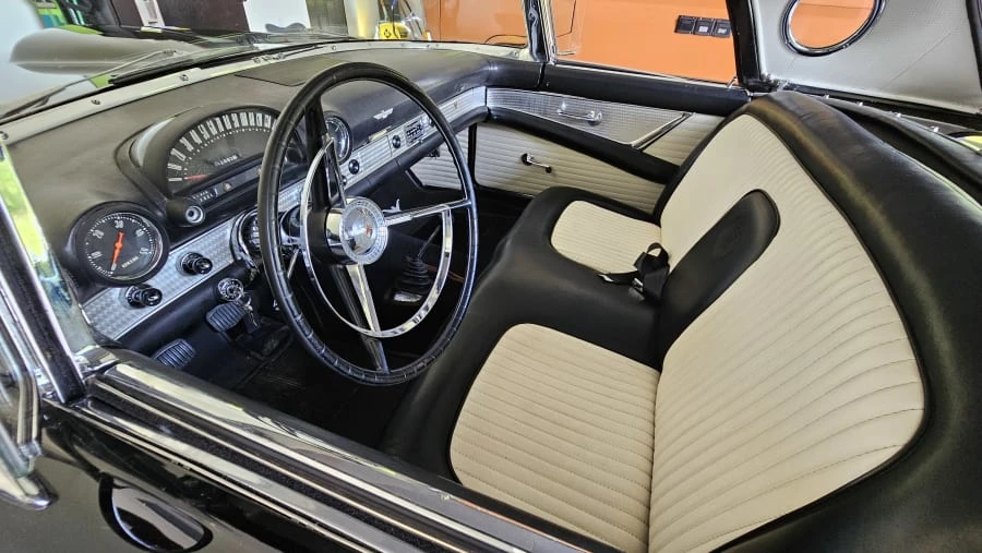 1956 Ford Thunderbird 1st Gen - Image 18 of 20