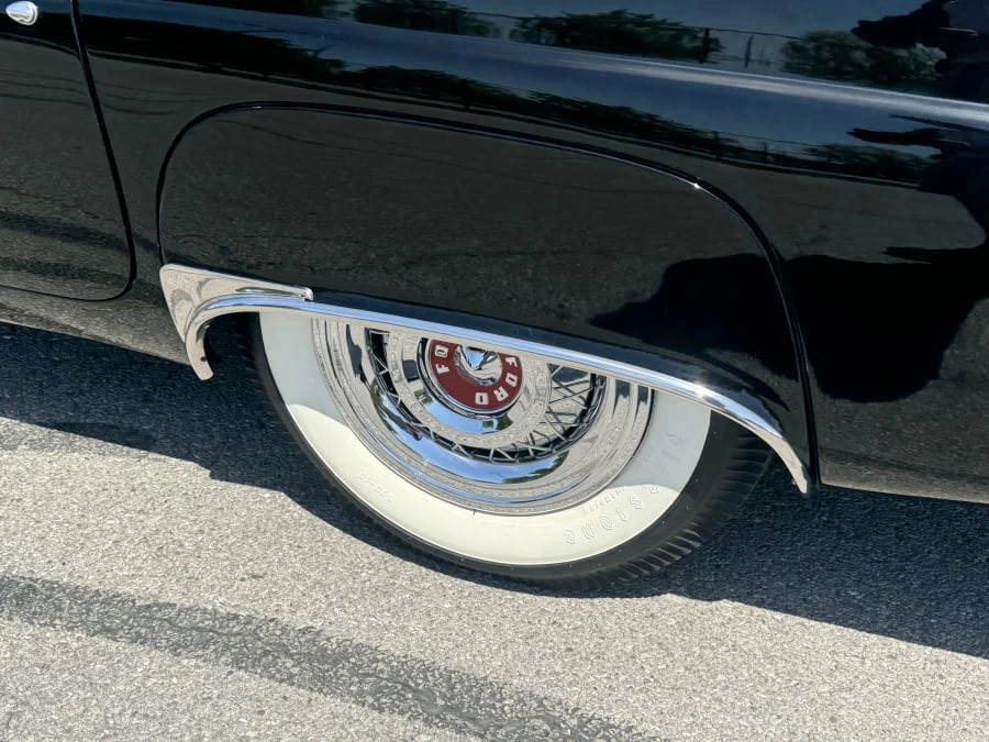 1956 Ford Thunderbird 1st Gen - Image 5 of 10
