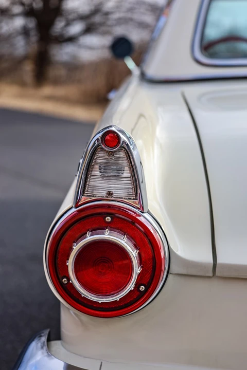 1956 Ford Thunderbird 1st Gen - Image 23 of 31