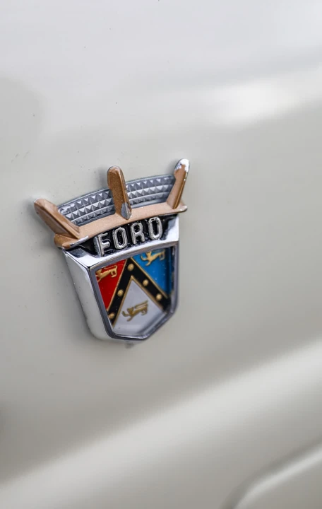 1956 Ford Thunderbird 1st Gen - Image 9 of 31