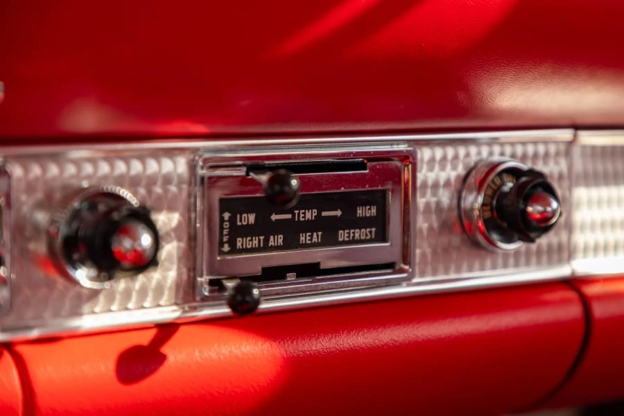 1956 Ford Thunderbird 1st Gen - Image 26 of 31