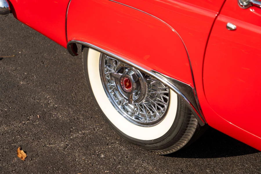 1956 Ford Thunderbird 1st Gen - Image 19 of 31