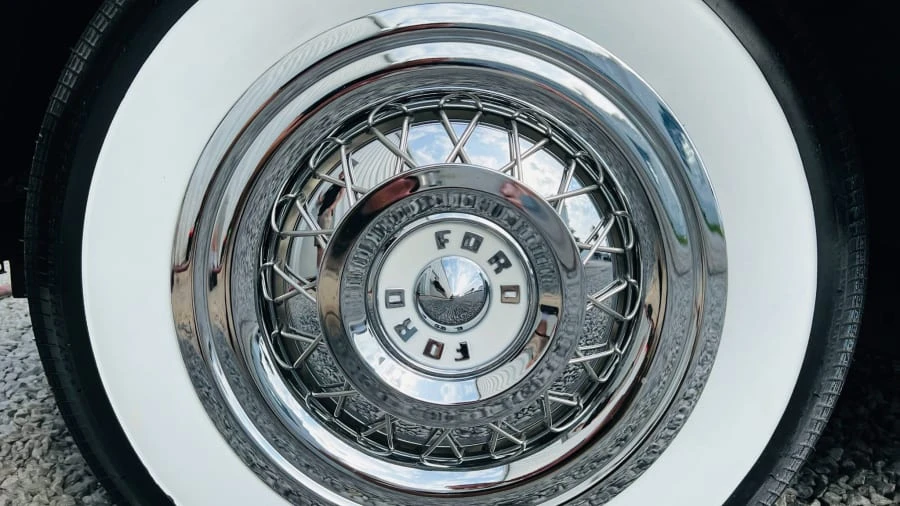 1956 Ford Thunderbird 1st Gen - Image 4 of 8