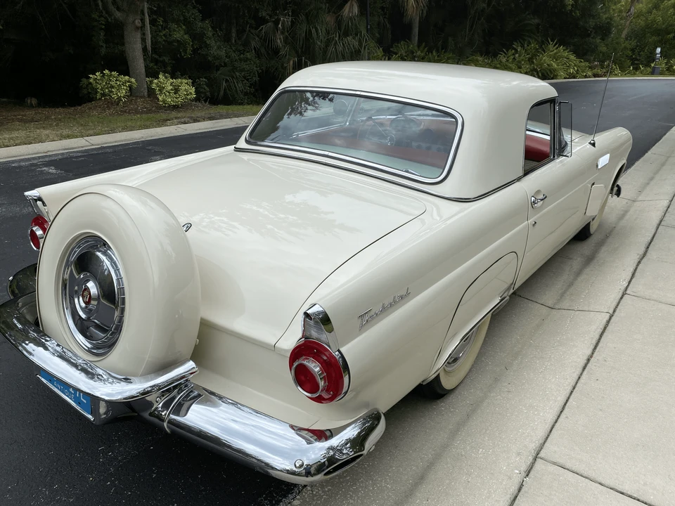 1956 Ford Thunderbird 1st Gen - Image 18 of 31