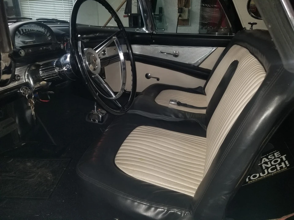 1956 Ford Thunderbird 1st Gen - Image 30 of 31