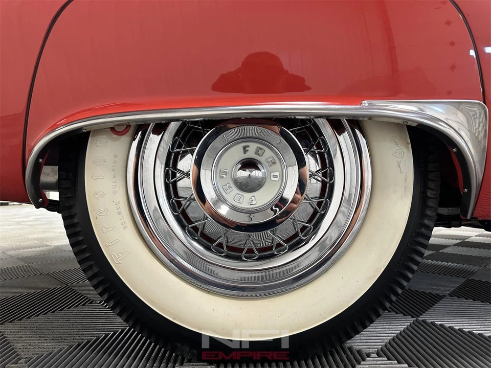 1956 Ford Thunderbird 1st Gen - Image 26 of 31