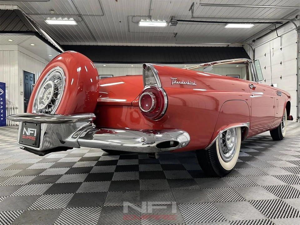 1956 Ford Thunderbird 1st Gen - Image 27 of 31