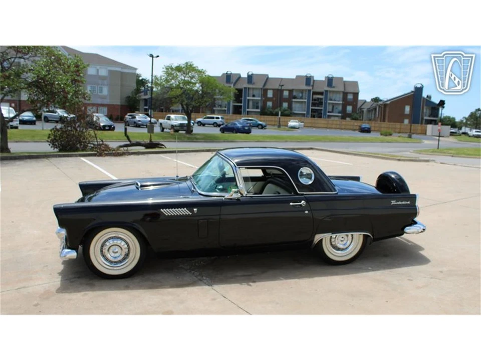 1956 Ford Thunderbird 1st Gen - Image 26 of 31