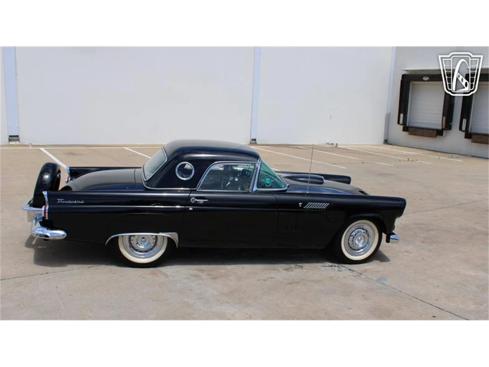 1956 Ford Thunderbird 1st Gen - Image 30 of 31