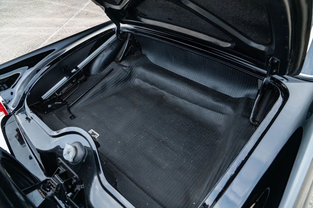 1956 Ford Thunderbird 1st Gen - Image 11 of 31