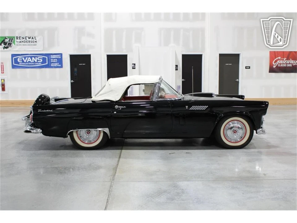 1956 Ford Thunderbird 1st Gen - Image 21 of 31