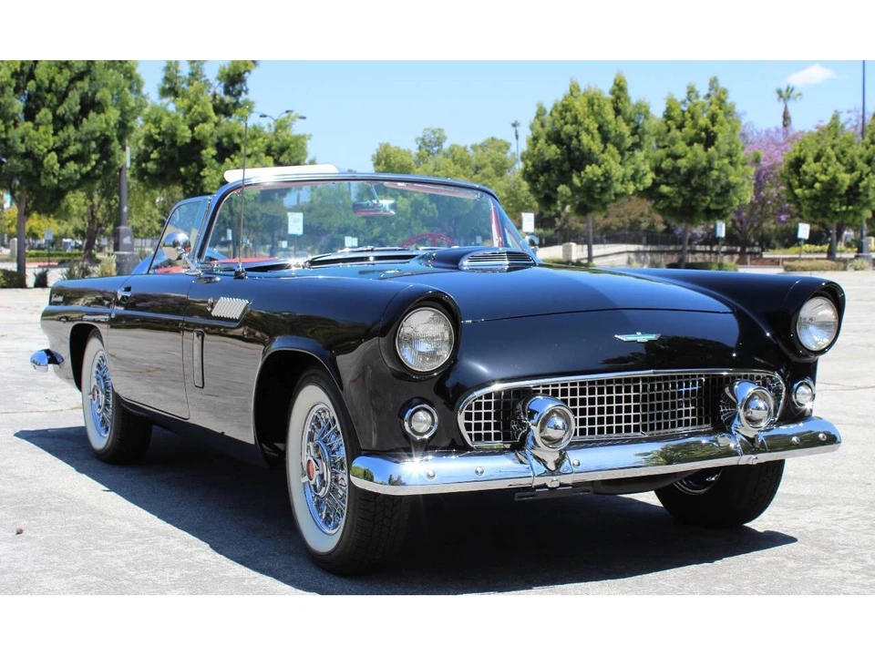 1956 Ford Thunderbird 1st Gen - Image 21 of 31