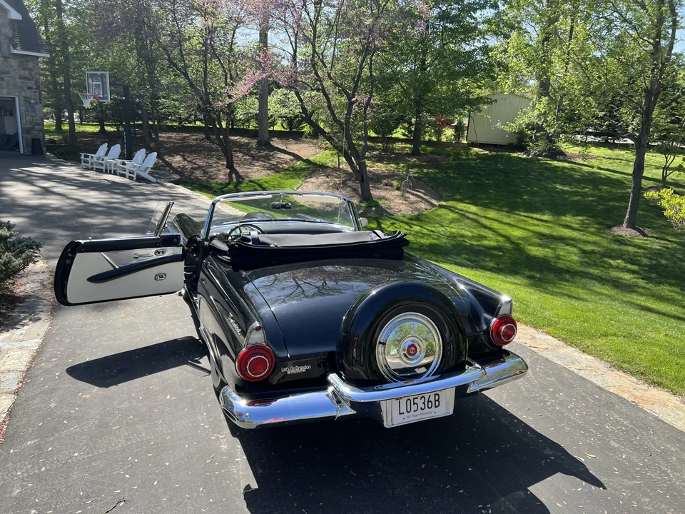 1956 Ford Thunderbird 1st Gen - Image 21 of 31