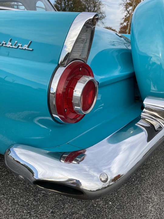 1956 Ford Thunderbird 1st Gen - Image 27 of 31