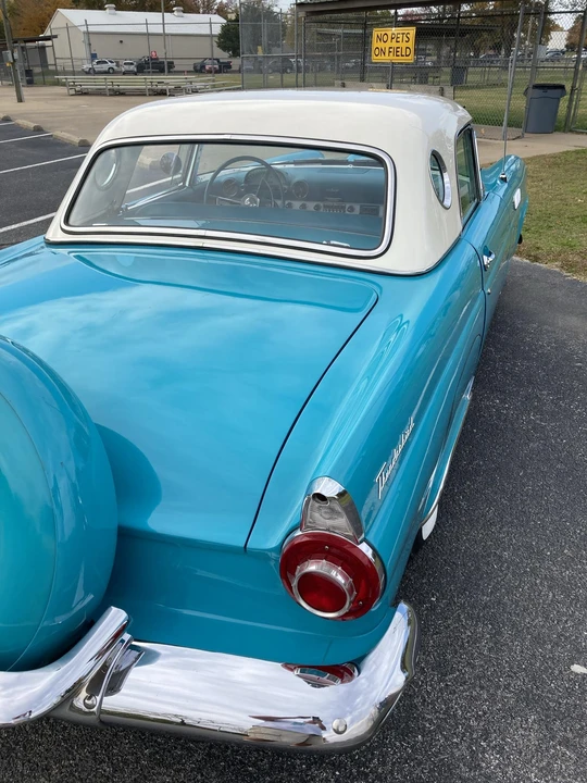 1956 Ford Thunderbird 1st Gen - Image 25 of 31