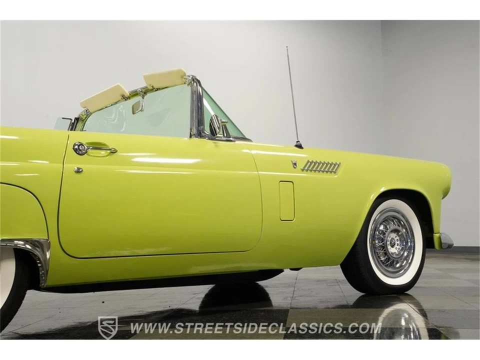 1956 Ford Thunderbird 1st Gen - Image 27 of 31