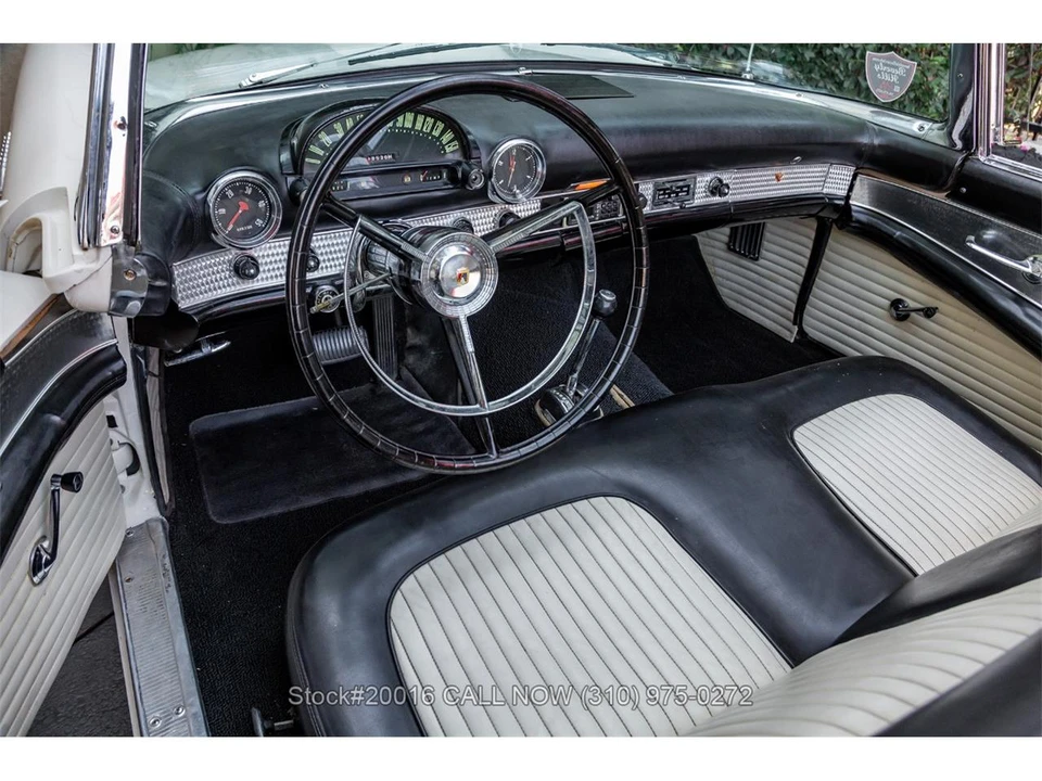 1956 Ford Thunderbird 1st Gen - Image 20 of 31